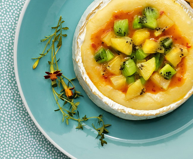 Recipe6_Queijo_Brie_ao_forno_com_compota_picante_de_kiwis-thumbanil