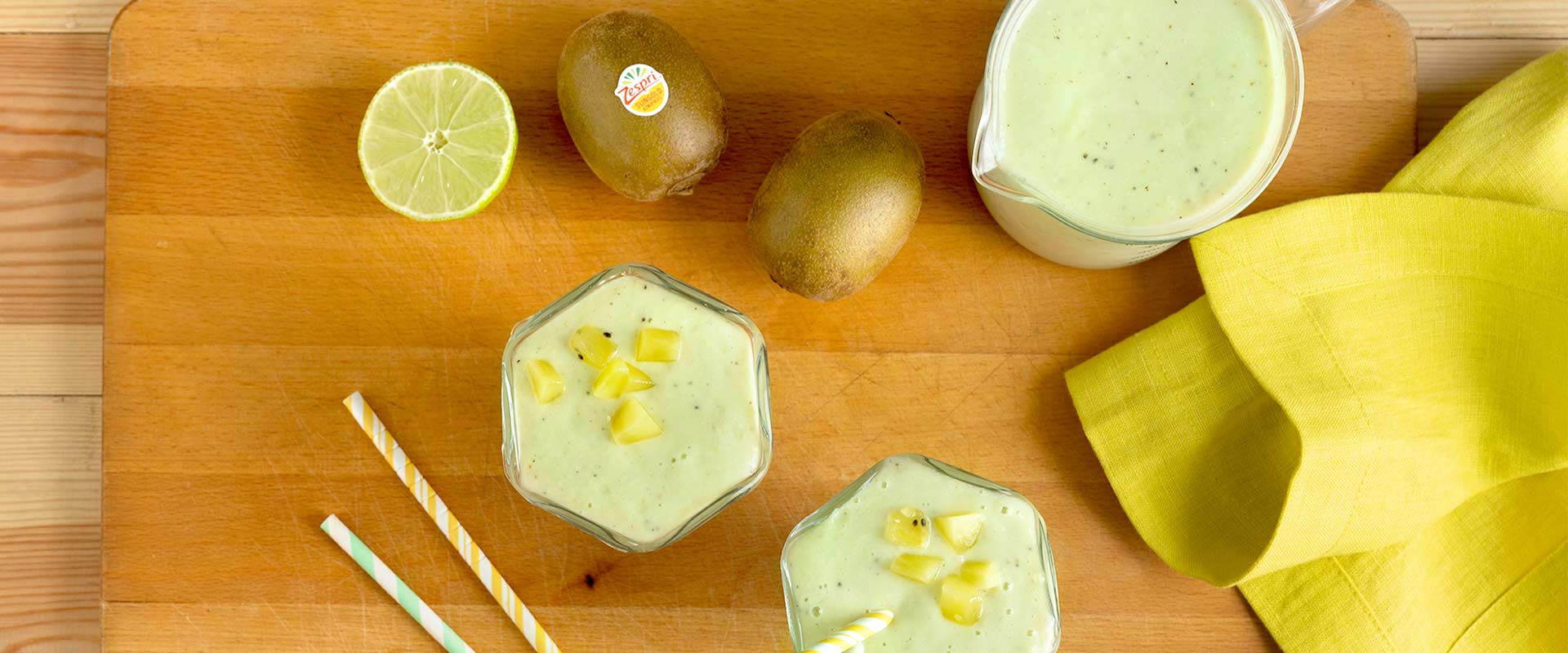 Smoothie van Zespri™ SunGold™ kiwi, banaan, avocado, melk en hazelnoten