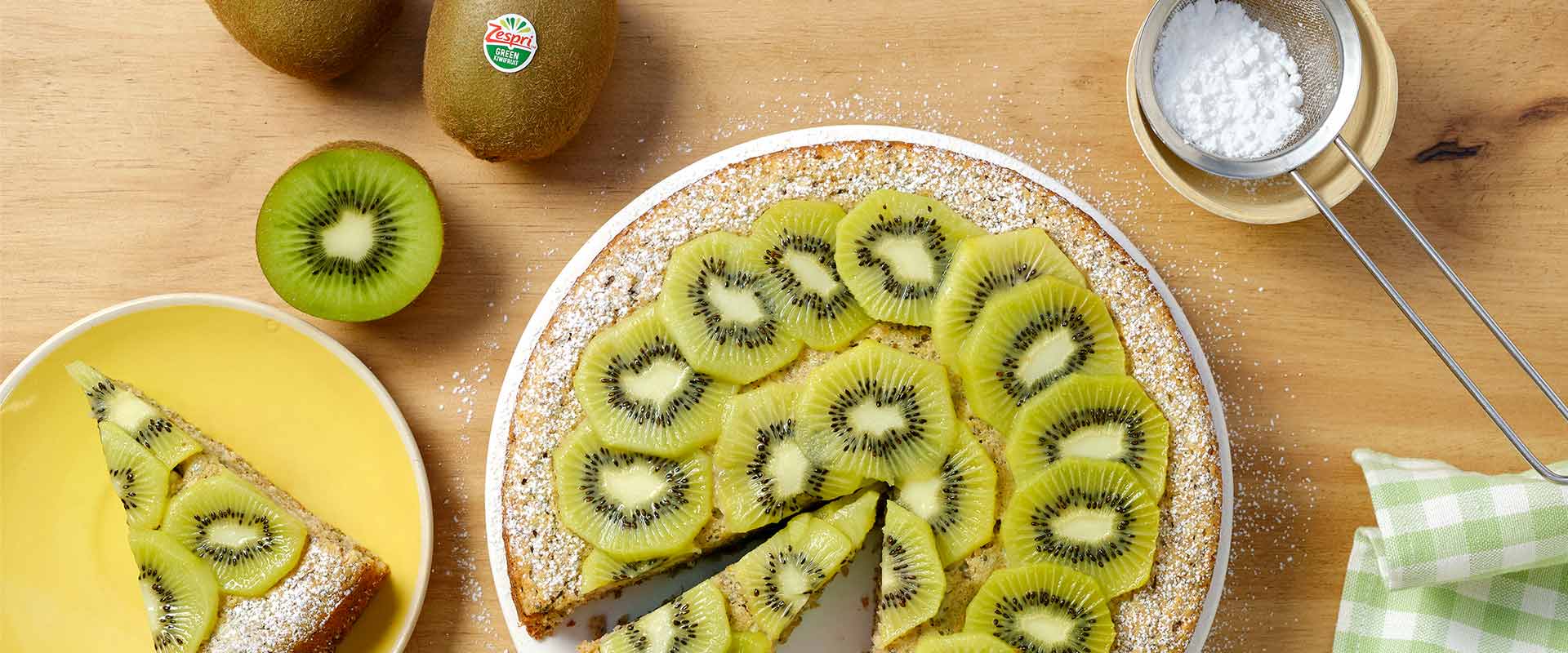 Zespri™ Green kiwi and banana cake with a hint of lemon