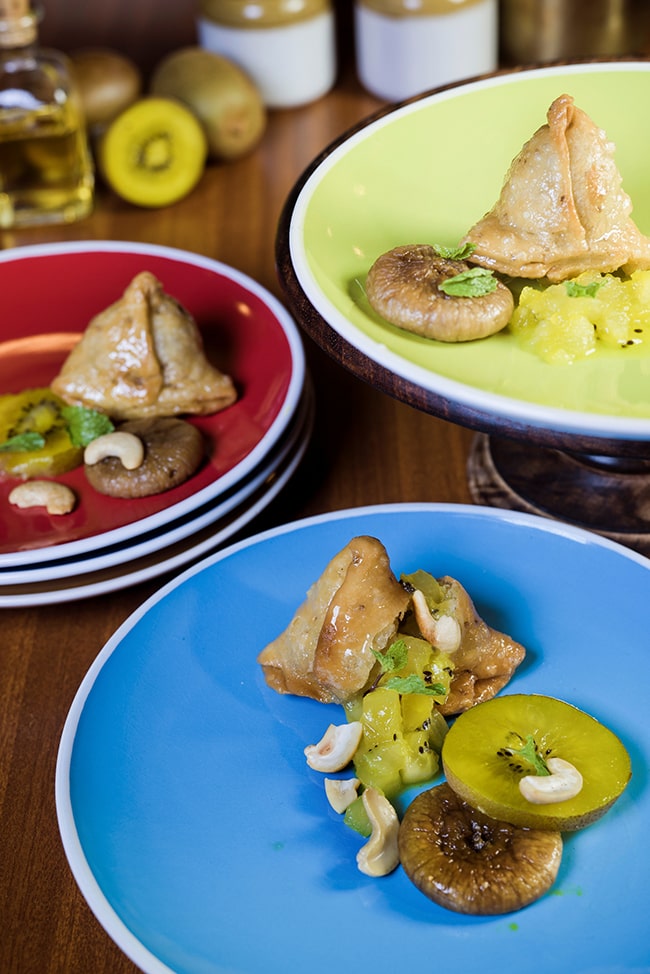 sweet-kiwi-samosa-min.jpg