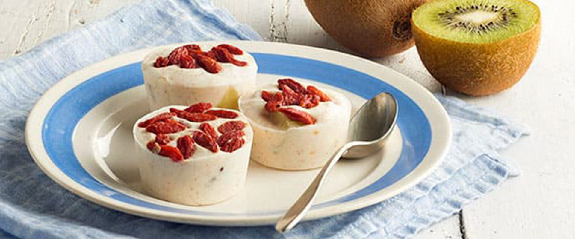 Recipe15-Frozen-kiwifruit-yoghurt-04-thumbnail.jpg