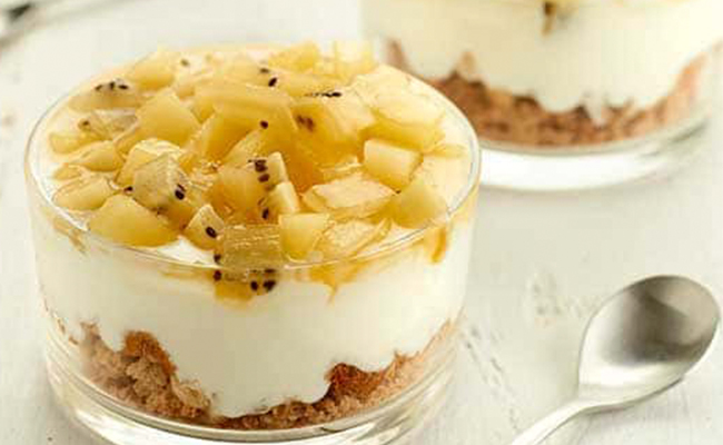 recipe6_Biscuit_yoghurt_yellow_kiwifruit_cups-thumbnail