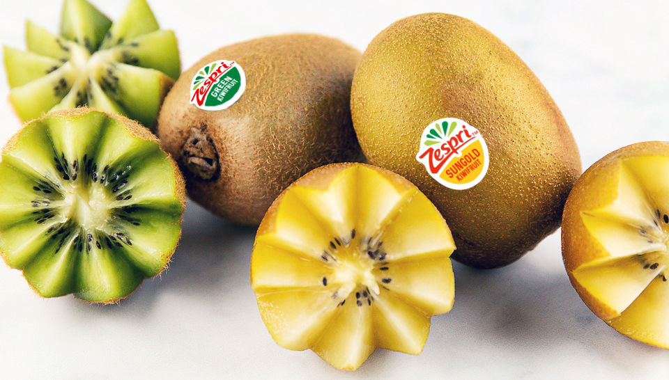between Zespri - Gold kiwi vs Green fruit Difference US