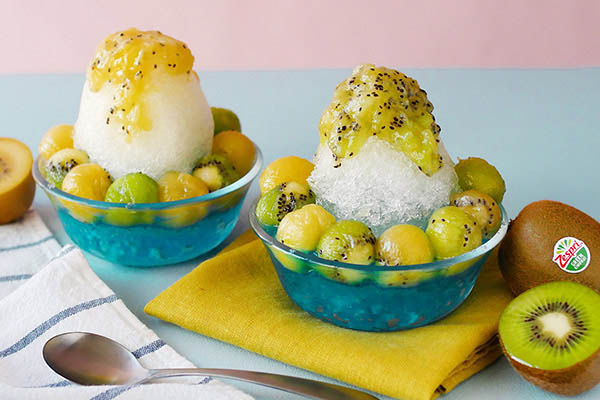 kiwi syrup shaved ice